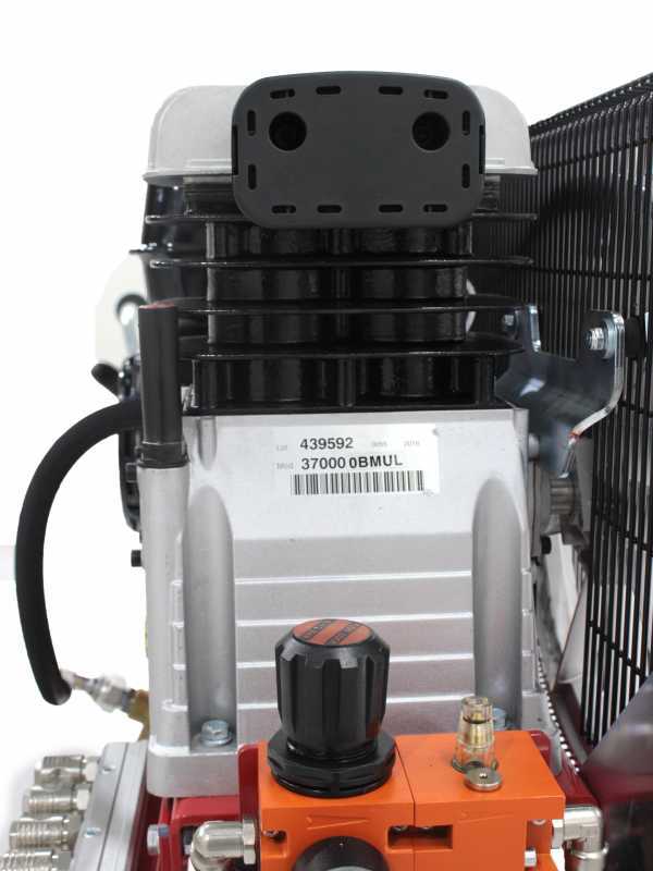 AgriEuro CB 25/520 LO Petrol Engie&igrave;ne-Driven Air Compressor with Loncin Petrol Engine (520 L/min)