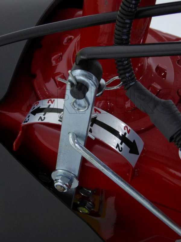 Eurosystems P70 EVO - Petrol leaf vacuum - B&amp;S 850E I/C 
