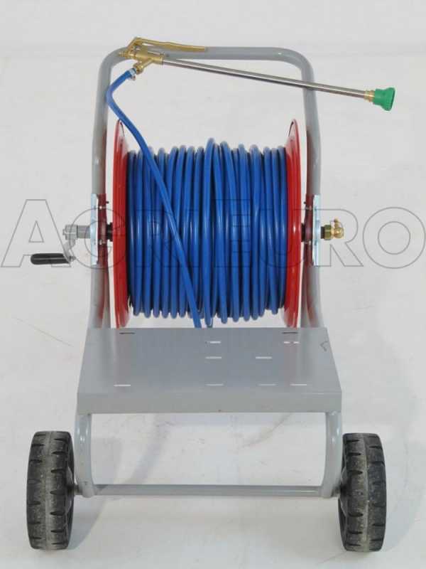 https://www.agrieuro.co.uk/share/media/images/products/insertions-v-normal/5278/hose-reel-with-cart-100-mt-20-bar-hose-spray-lance-kit-for-spraying-with-spray-high-pressure-lance-and-cart-hose-reel--5278_1_1392299893_carrello-con-lancia-irrorazione-01.jpg