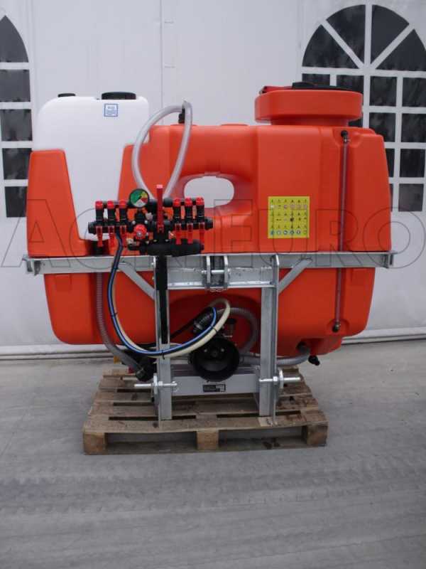 Tornado EMILIA 800/135 - Tractor-mounted weed control unit - 800 l tank
