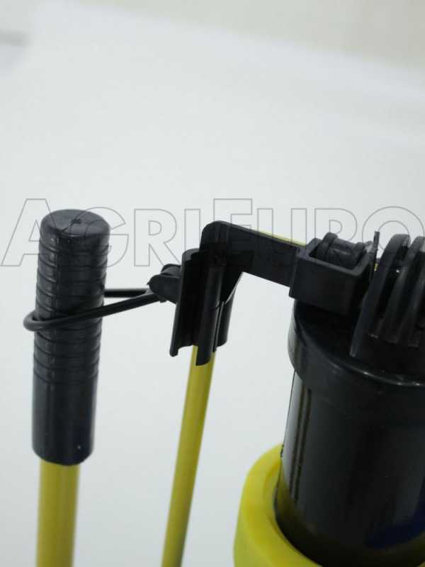GeoTech KF-16C-23 - Battery-powered and Hand-operated Shoulder Sprayer Pump - 16L