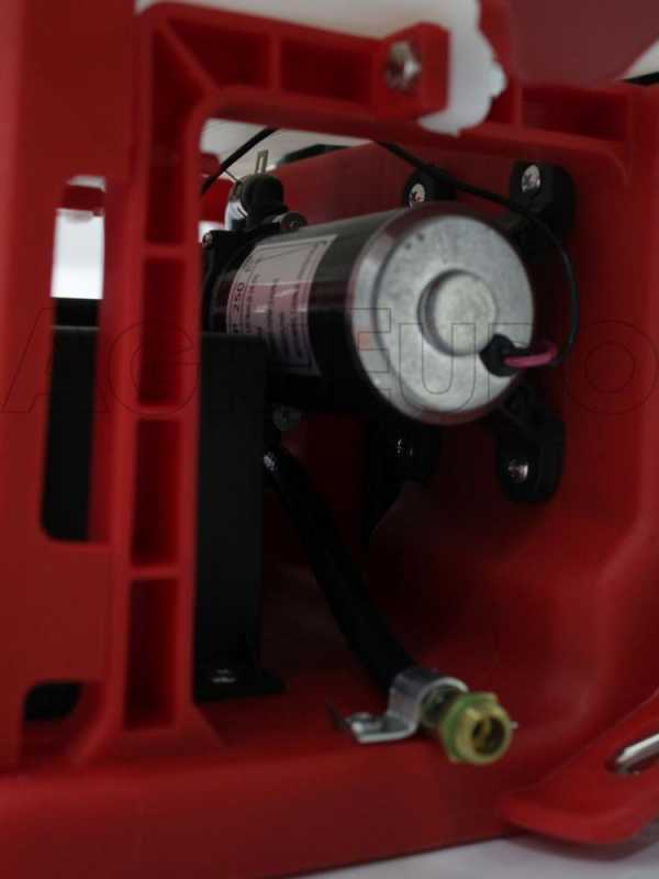GeoTech SP 250 E - Battery-powered Sprayer Pump - Shoulder Strap +Trolley - 25 L