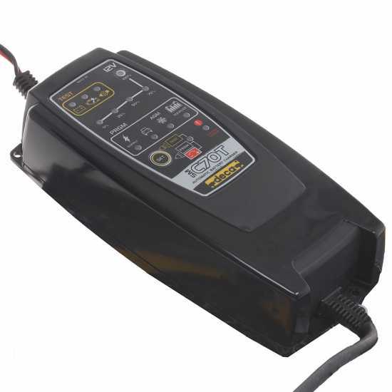 Automatic battery charger and DECA SM C70T battery maintainer - batteries up to 150 Ah