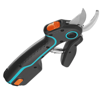 Gardena AssistCut Cordless Battery-powered Shears with built-in battery 3.7V/2 Ah